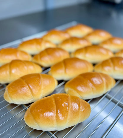 Mini Hokkaido Milk Buns (8 buns)