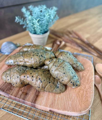 Mini Black Sesame Sea Salt Butter Buns (8 buns)